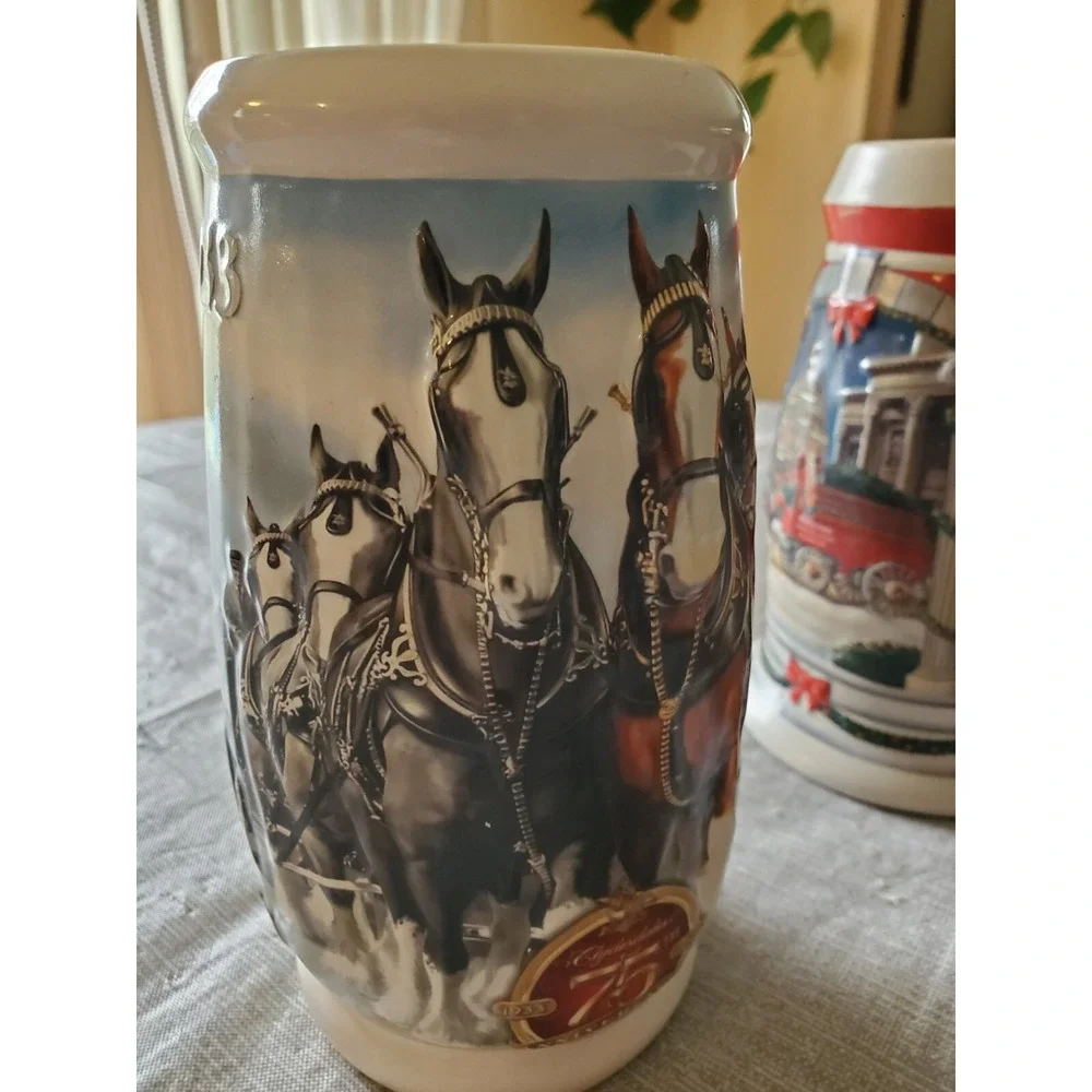 2001 & 2008 Anheuser Busch Budweiser Holiday Steins lot of 2 Washington DC Excel